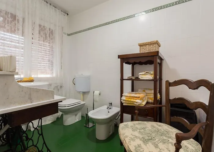 Σπίτι διακοπών Le Giuggiole 5 Posti Letto In Casa Ricca D'atmosfera